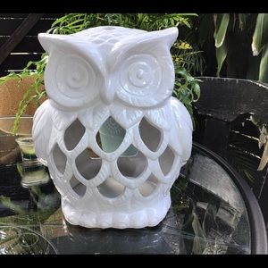 Beautiful white owl candle light holder